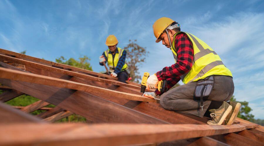 Professional residential roofers in Golden City, MO